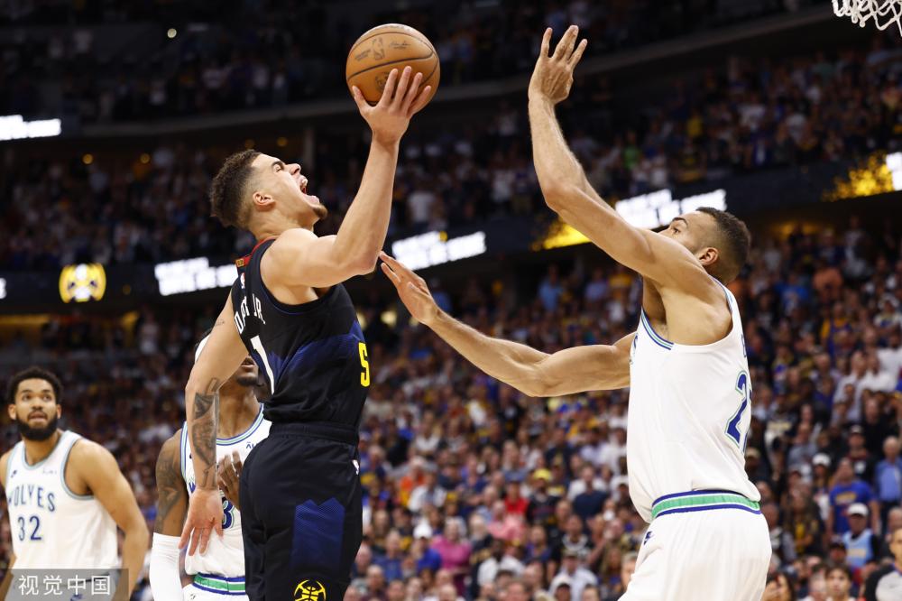 而谢泼德则 而谢泼德则