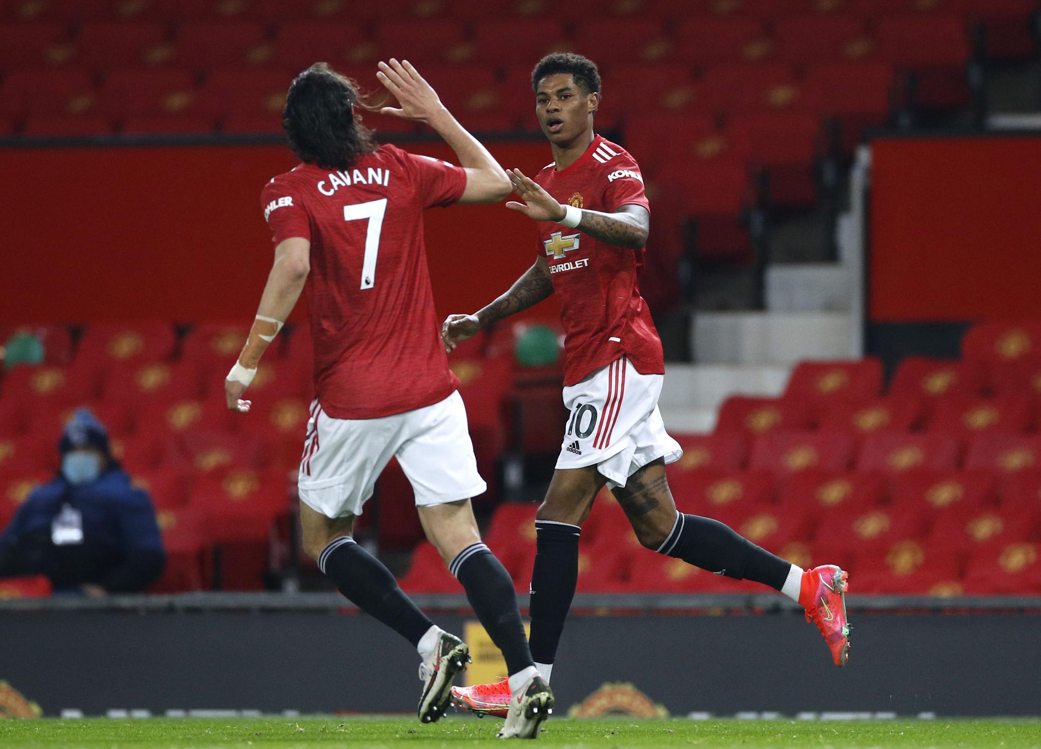 比的头球技 比的头球技